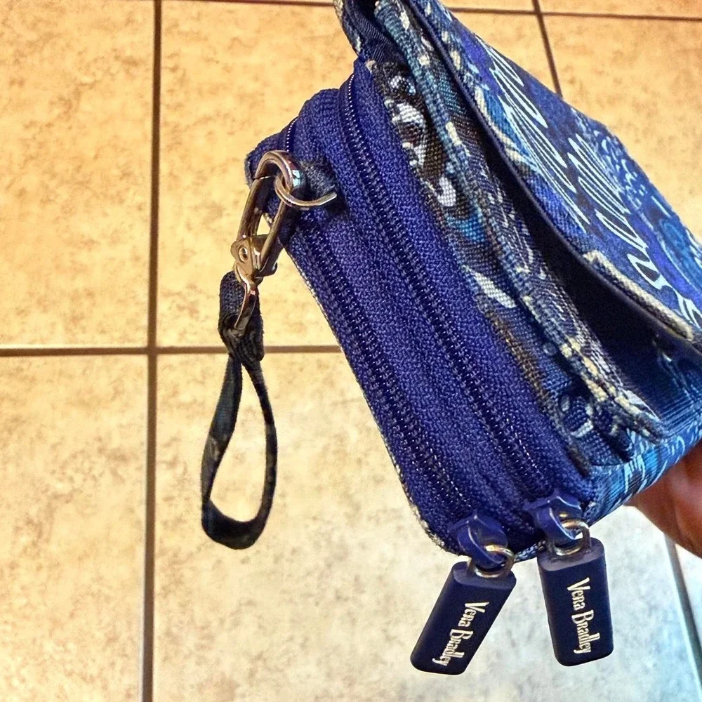 Vera Bradley wallet